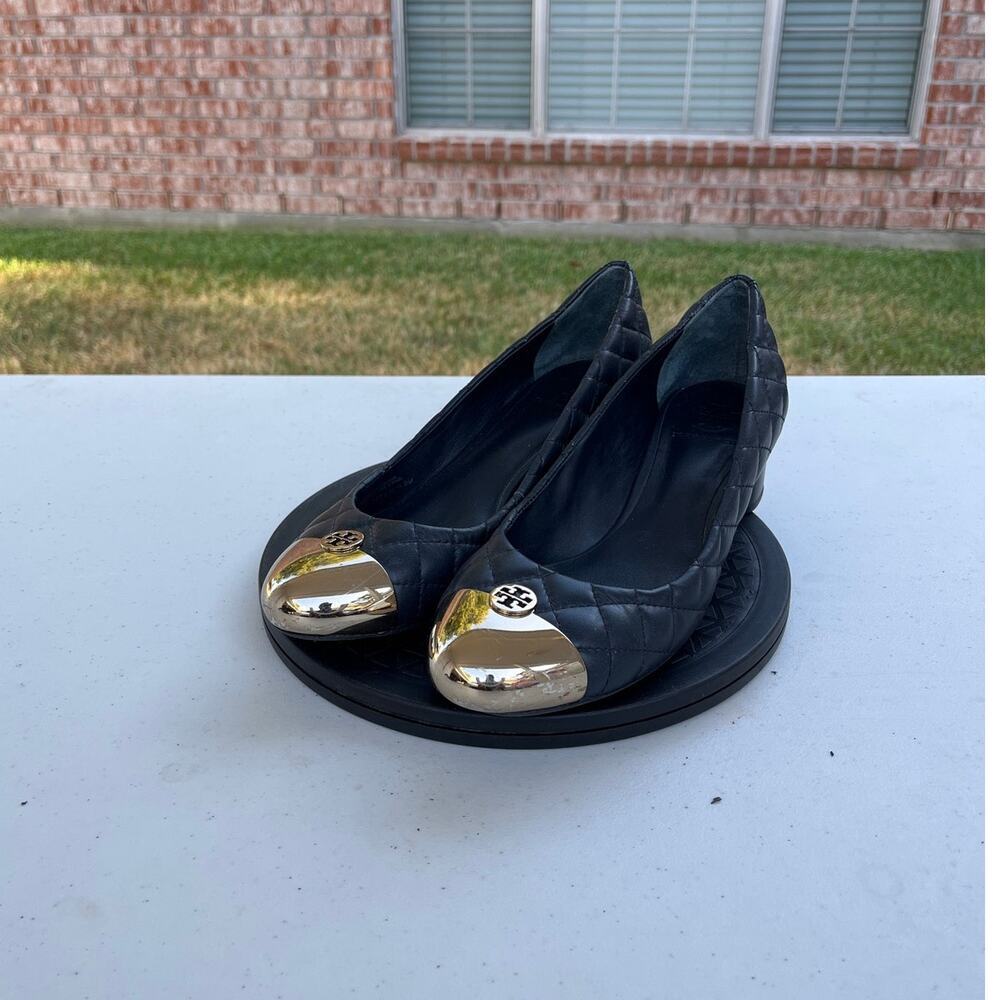 Womens Tory Burch Kaitlin Leather Golden Toe Caps Heels Size 9 Emerald Green